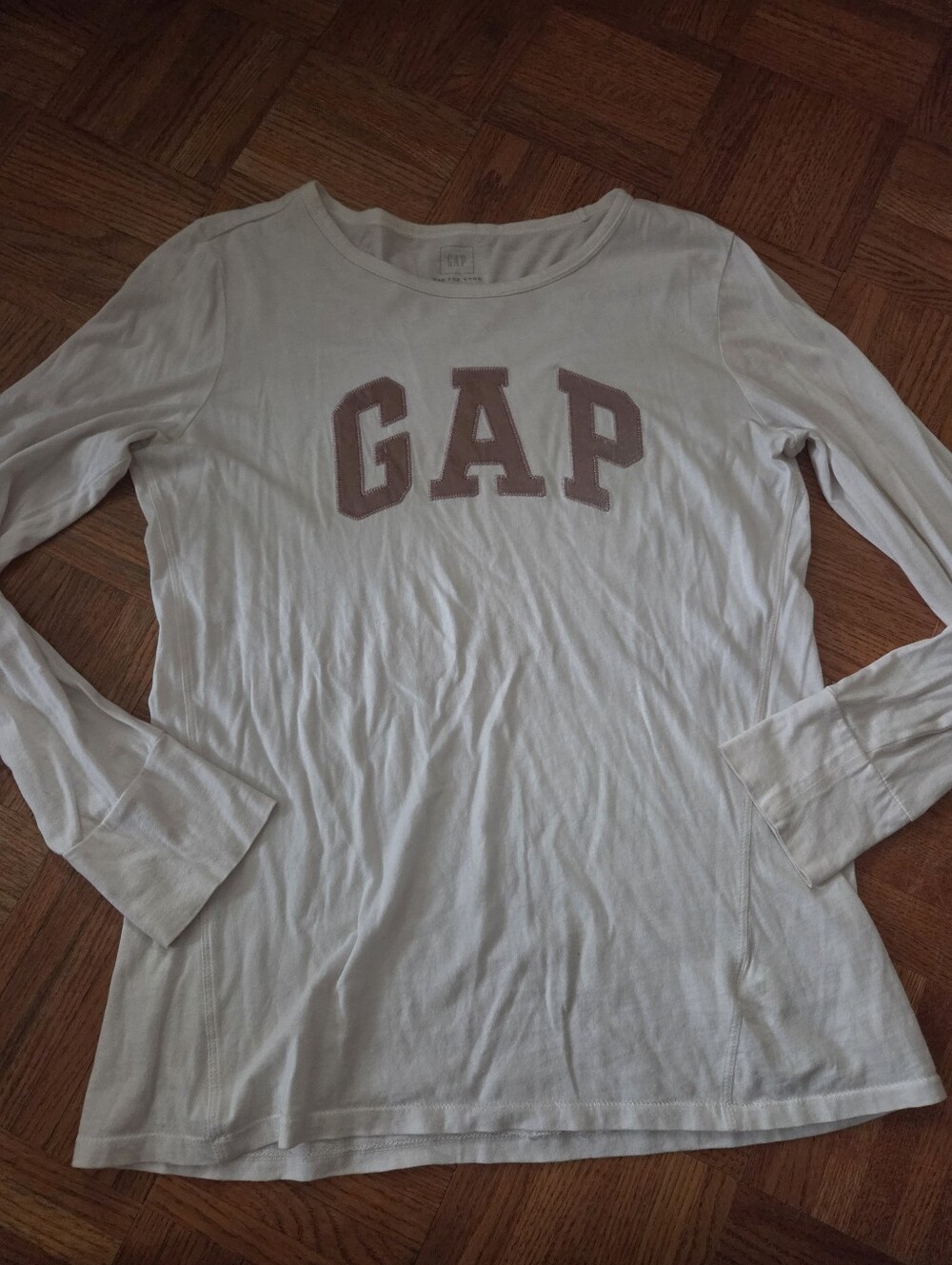 GAP Long Sleeve Crew Top in White with Velvet Pink Logo